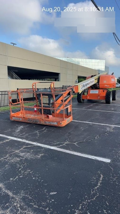 2020 JLG 660SJ