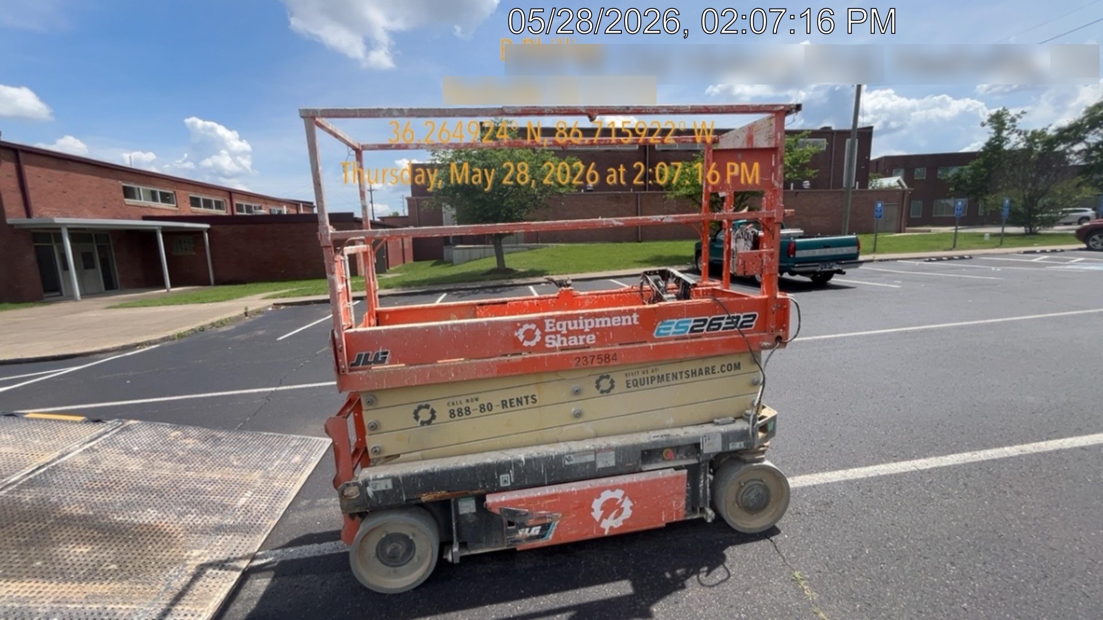 2022 JLG ES2632