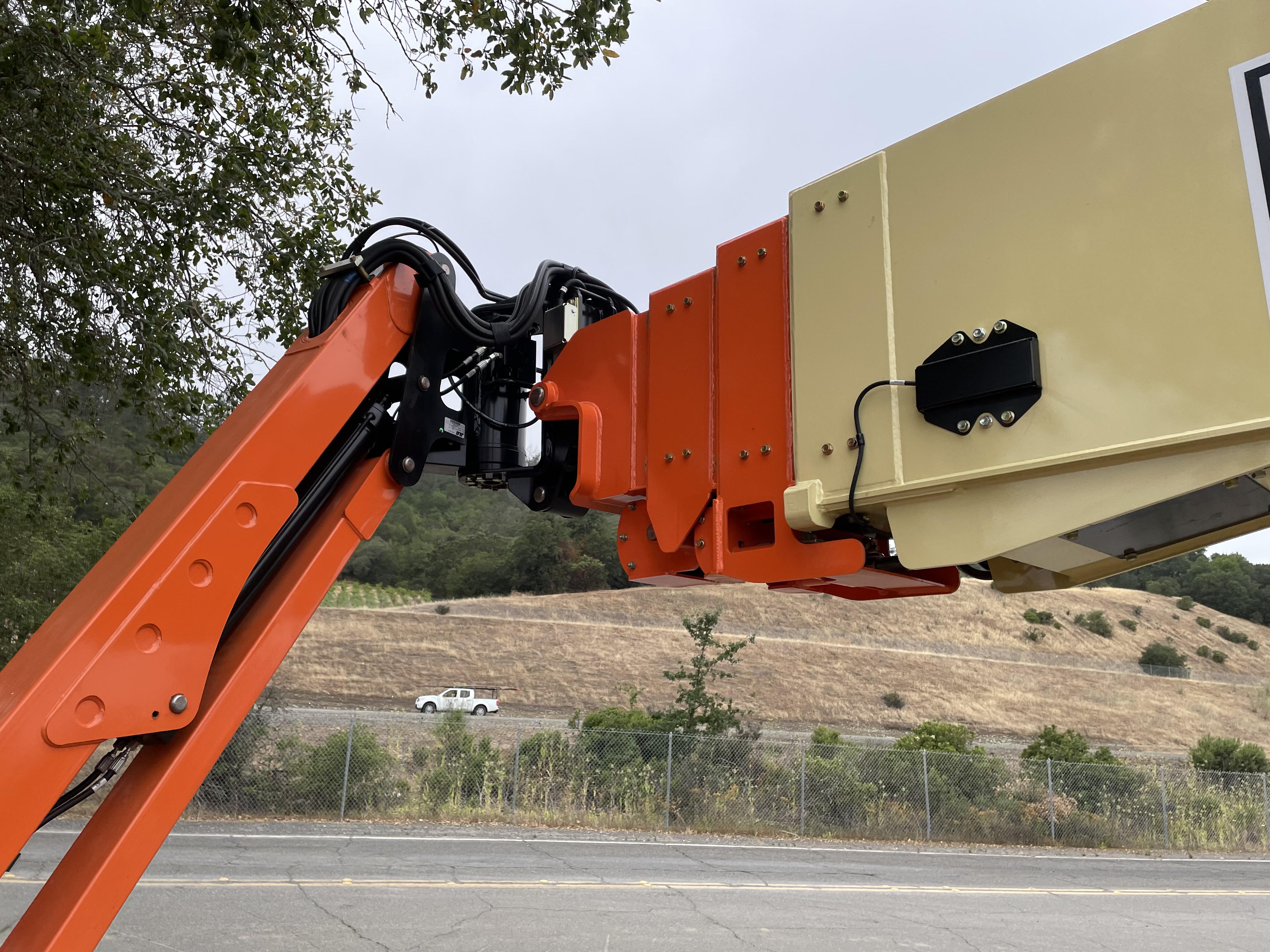 2022 JLG 1350SJP