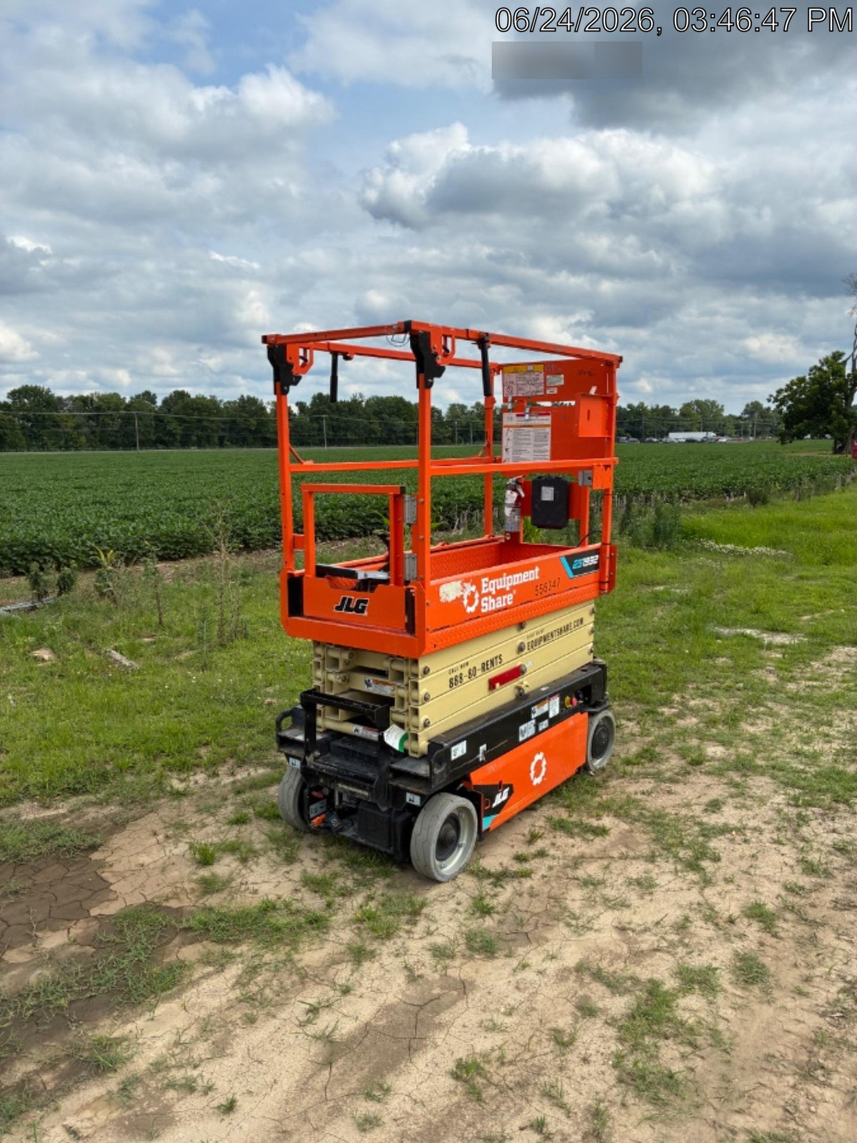 2025 JLG ES1932
