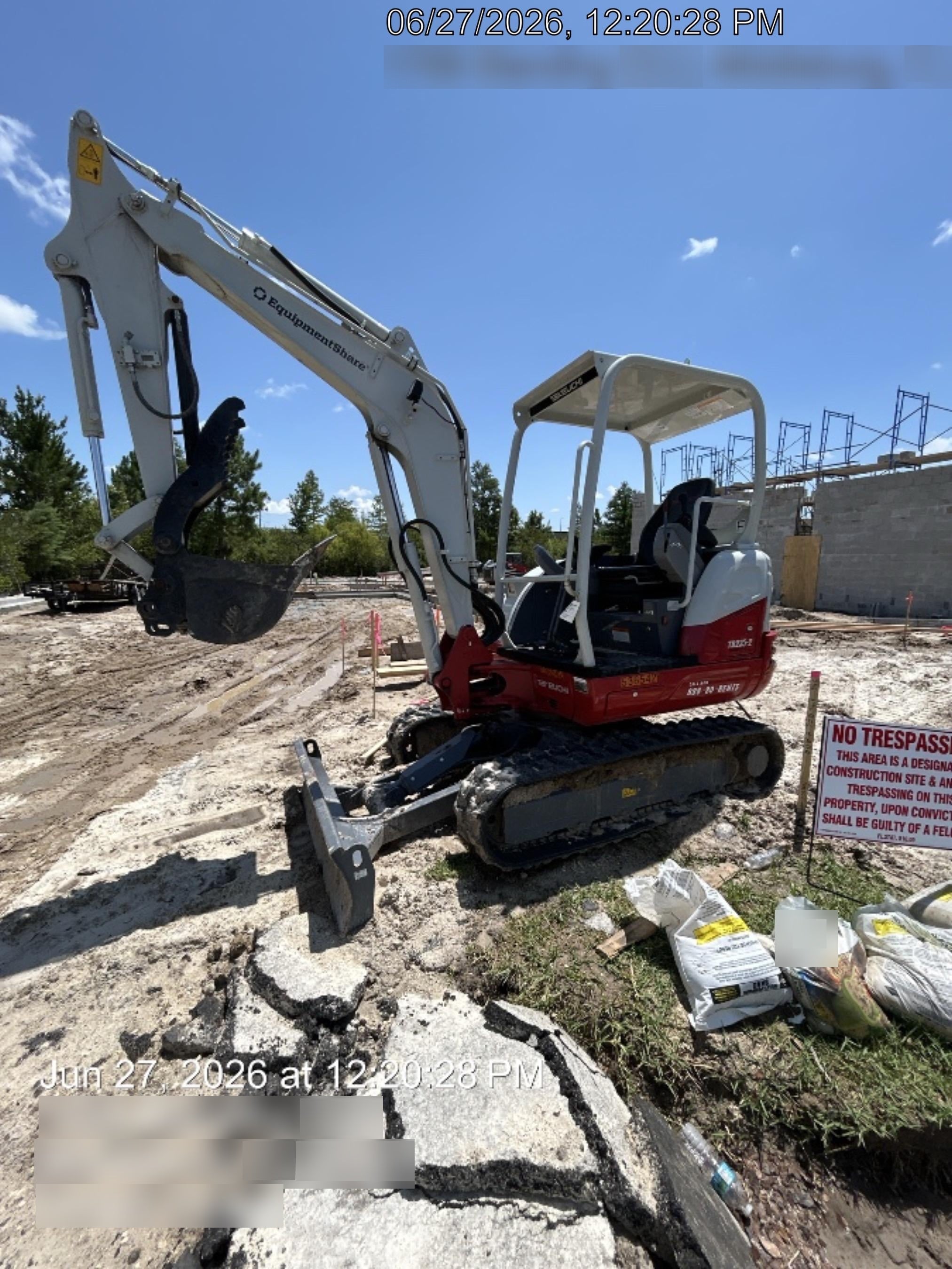 2025 TAKEUCHI TB235-2R