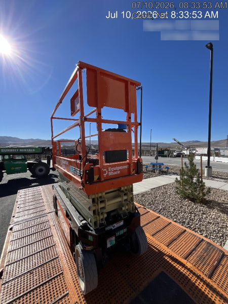 2022 JLG ES2632