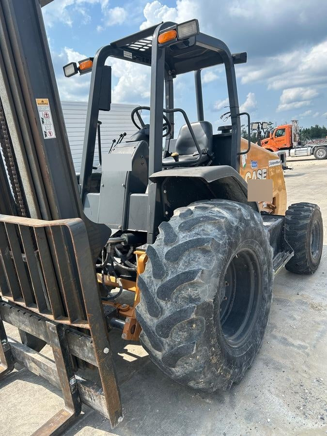 2018 CASE 588H