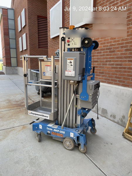 2021 GENIE AWP-30S DC