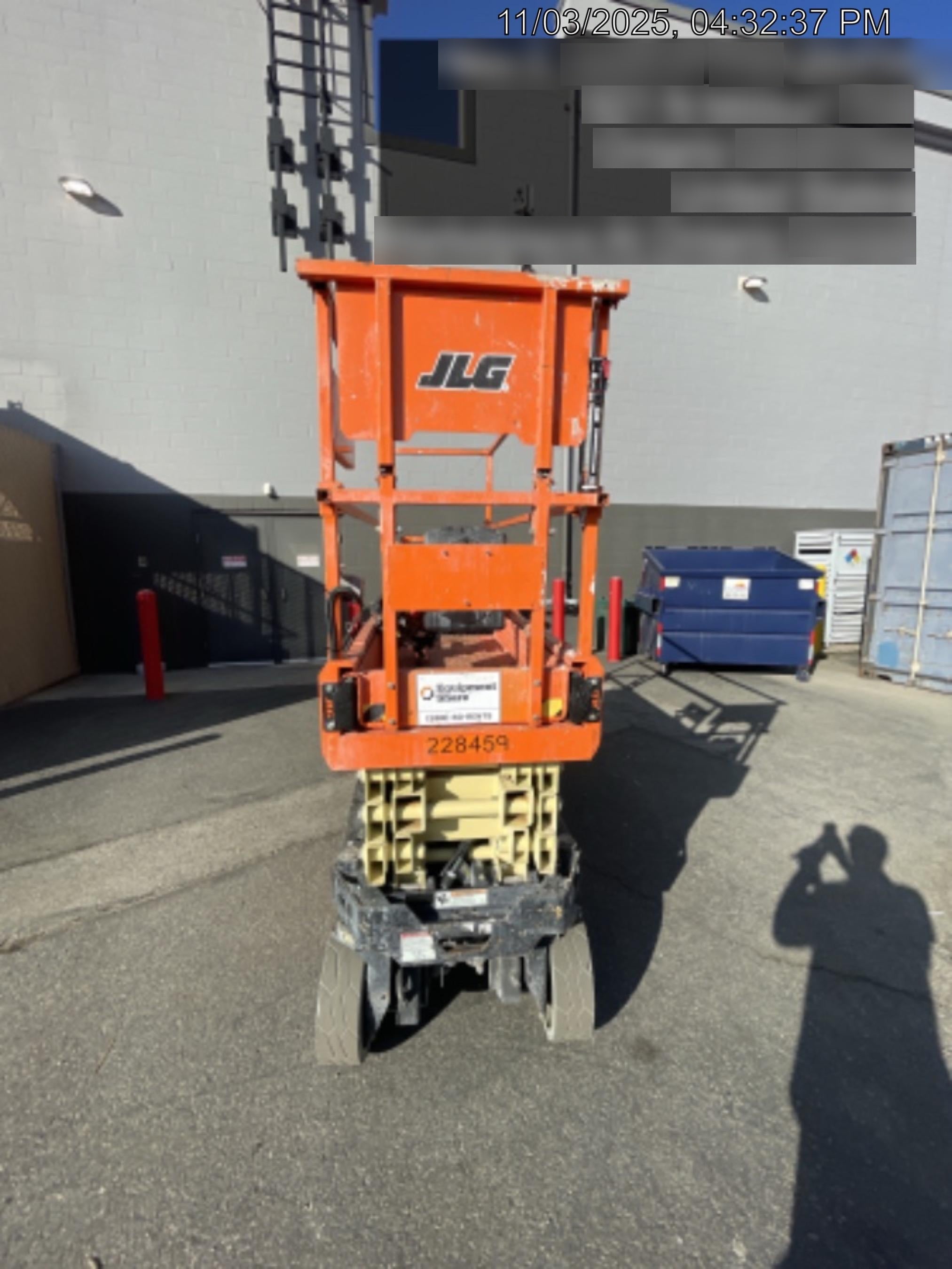 2022 JLG ES2632