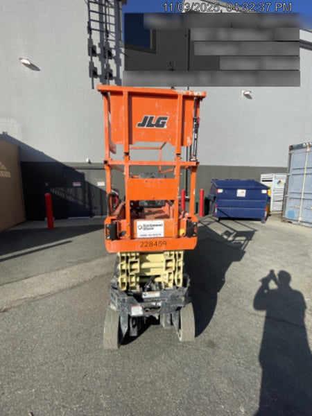 2022 JLG ES2632