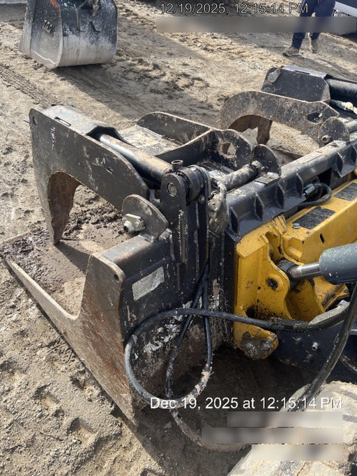 2018 PALADIN 76" Scrap Grapple Bucket - Paladin