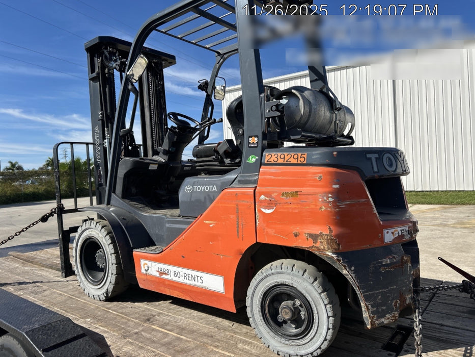 2022 TOYOTA 50-8FGU25