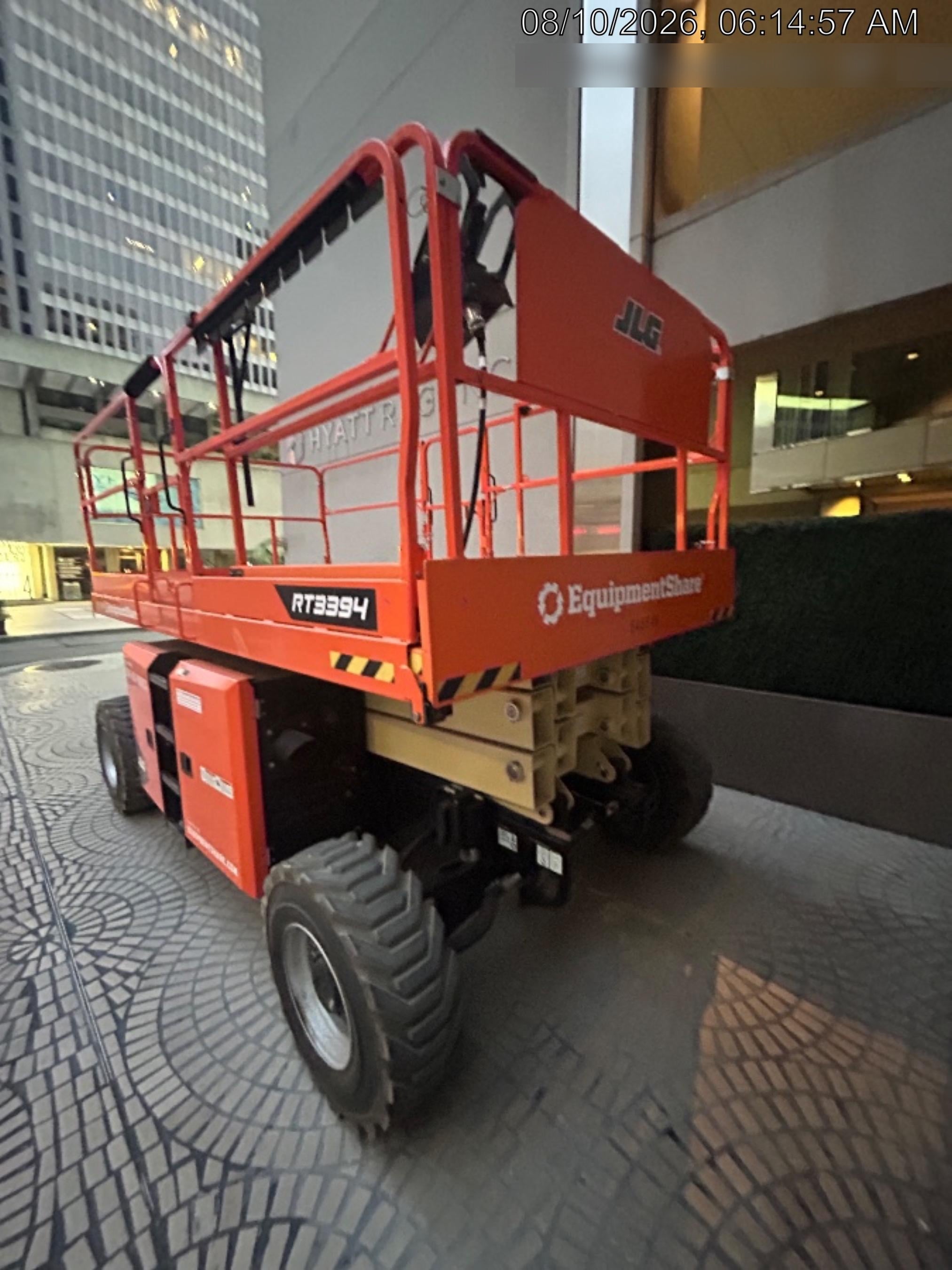 2025 JLG RT3394