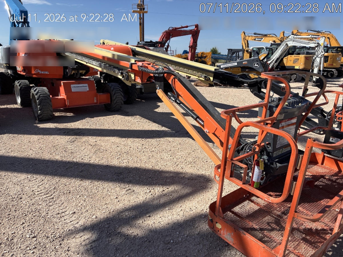 2022 JLG 660SJ