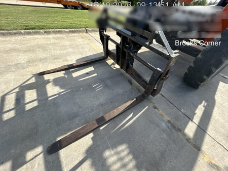2023 SKYTRAK 8042