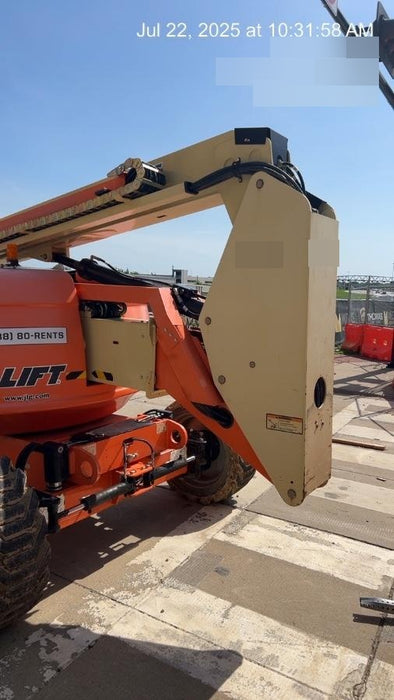 2018 JLG 600AJ