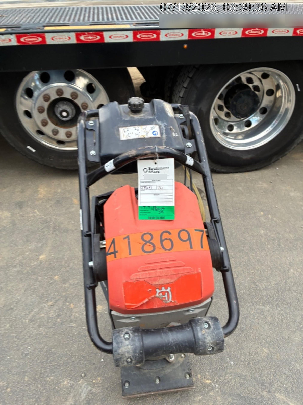 2024 HUSQVARNA LT6005