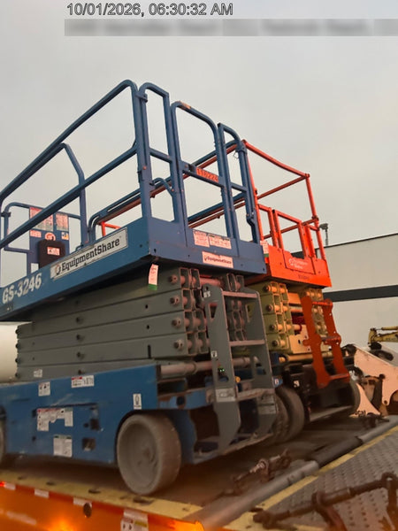 2022 JLG ES3246