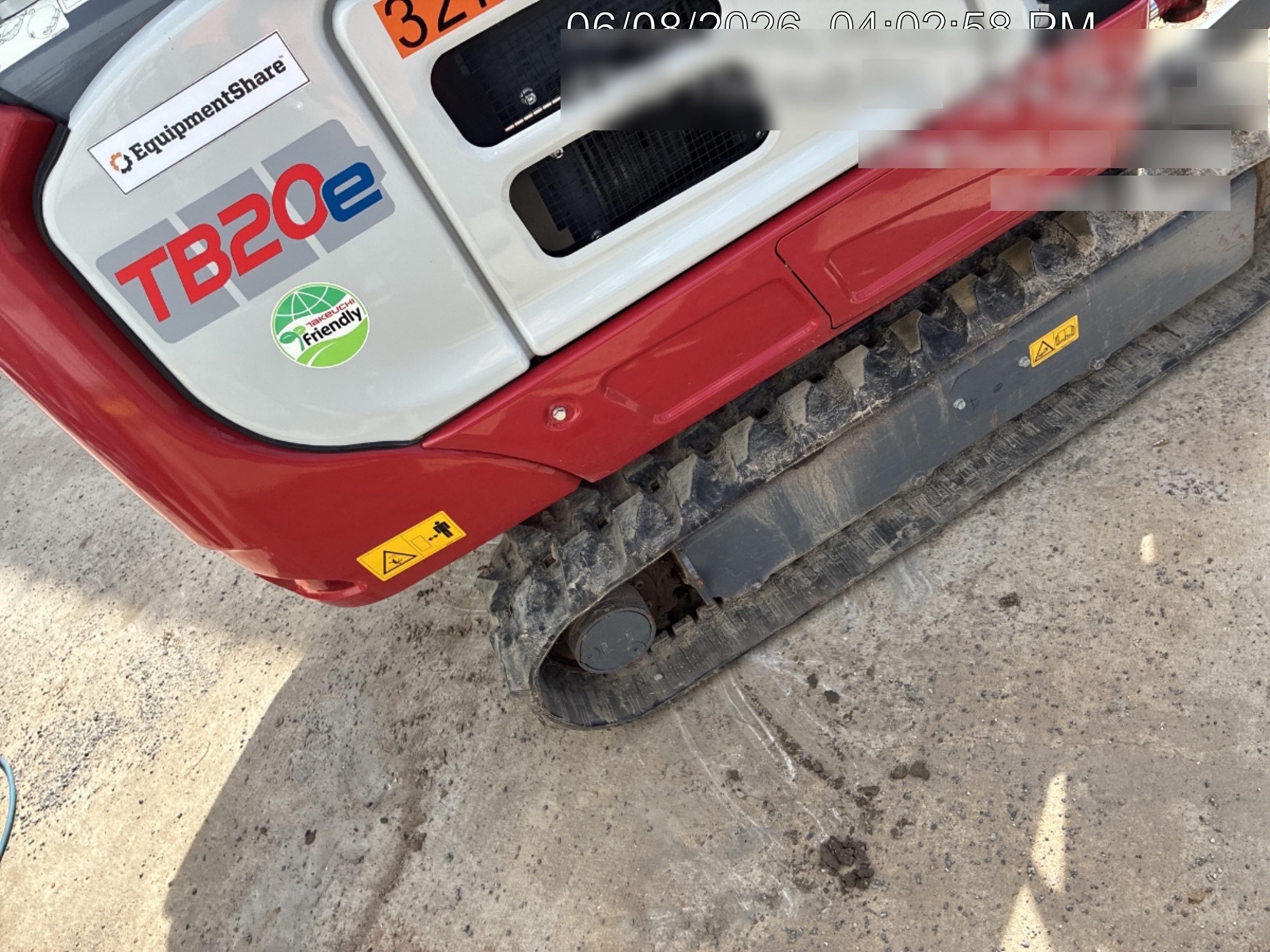 2023 TAKEUCHI TB20e