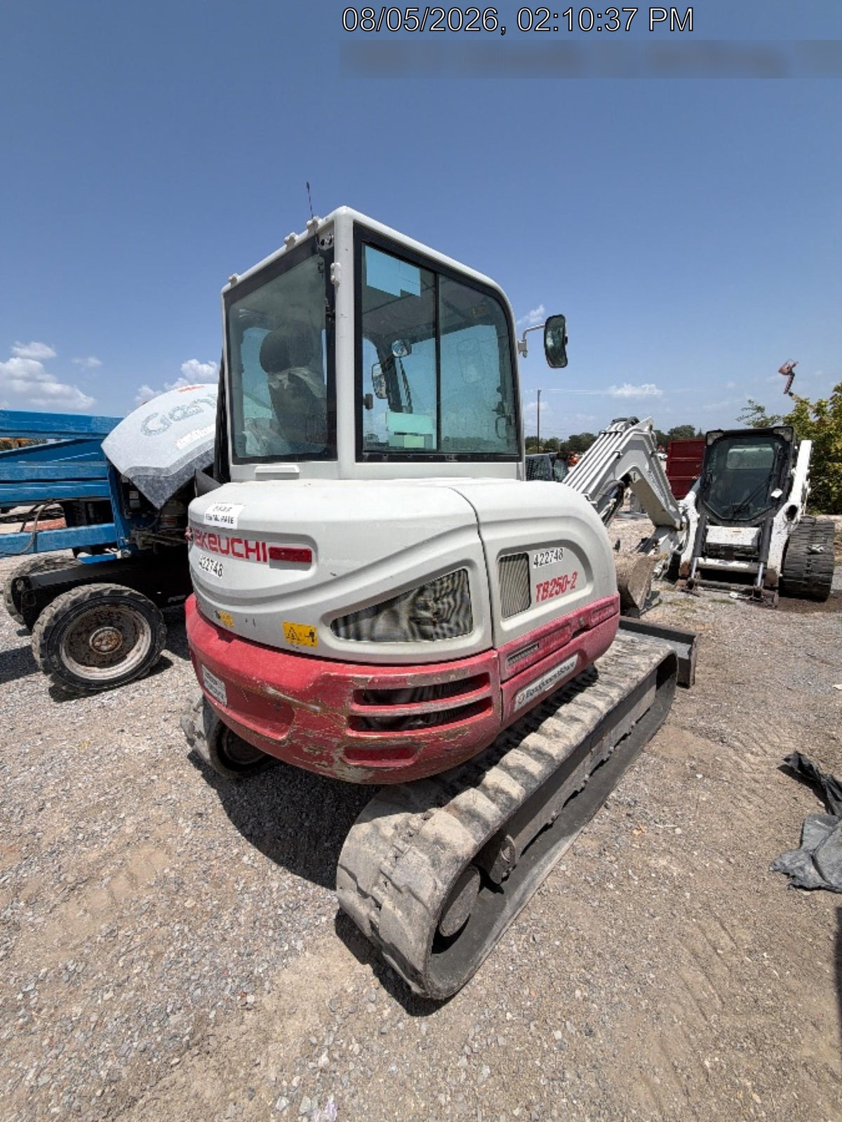 2024 TAKEUCHI TB250-2CR