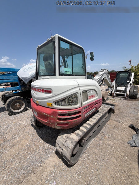 2024 TAKEUCHI TB250-2CR