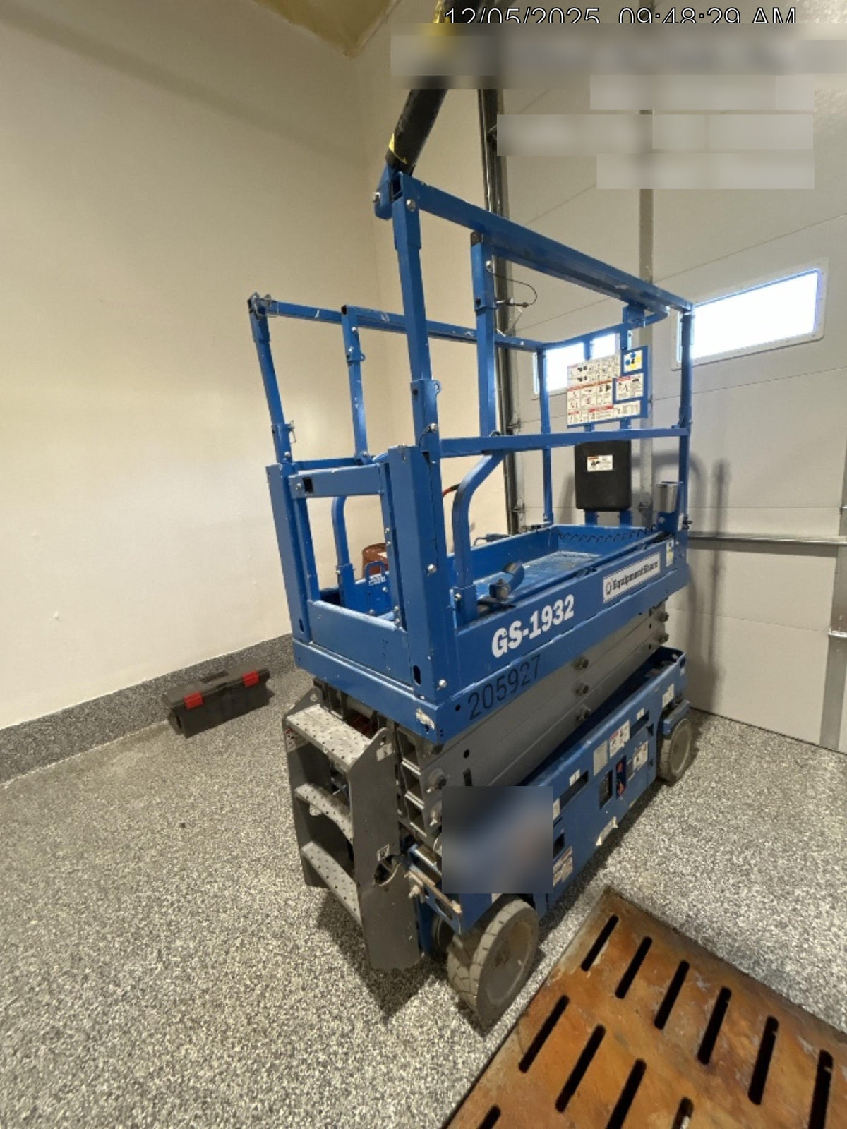 2022 GENIE GS-1932