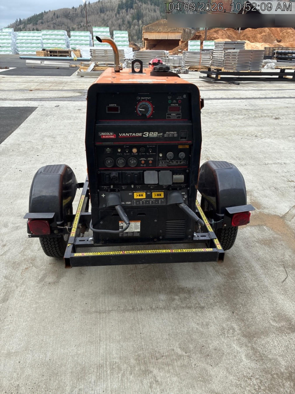 2021 Lincoln Electric Vantage 322 Vantage 322 Ready Pak 3 w/ Decals, ORANGE (includes trailer, cable rack, fender light kit) NO Telematics