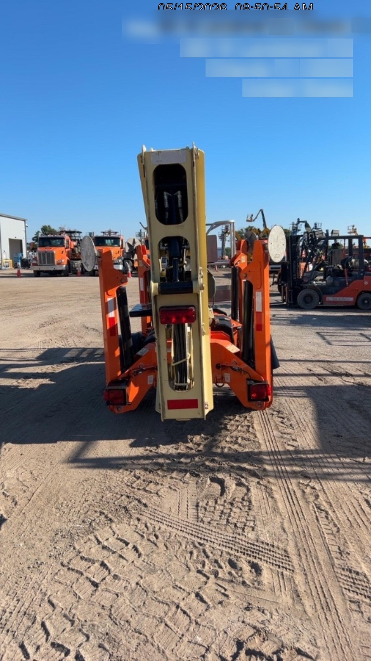 2022 JLG T350