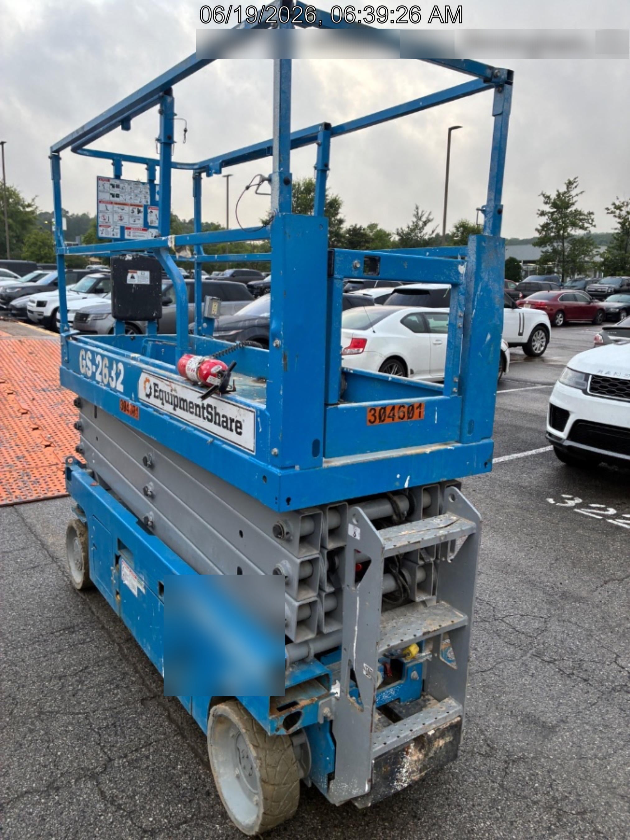 2023 GENIE GS-2632