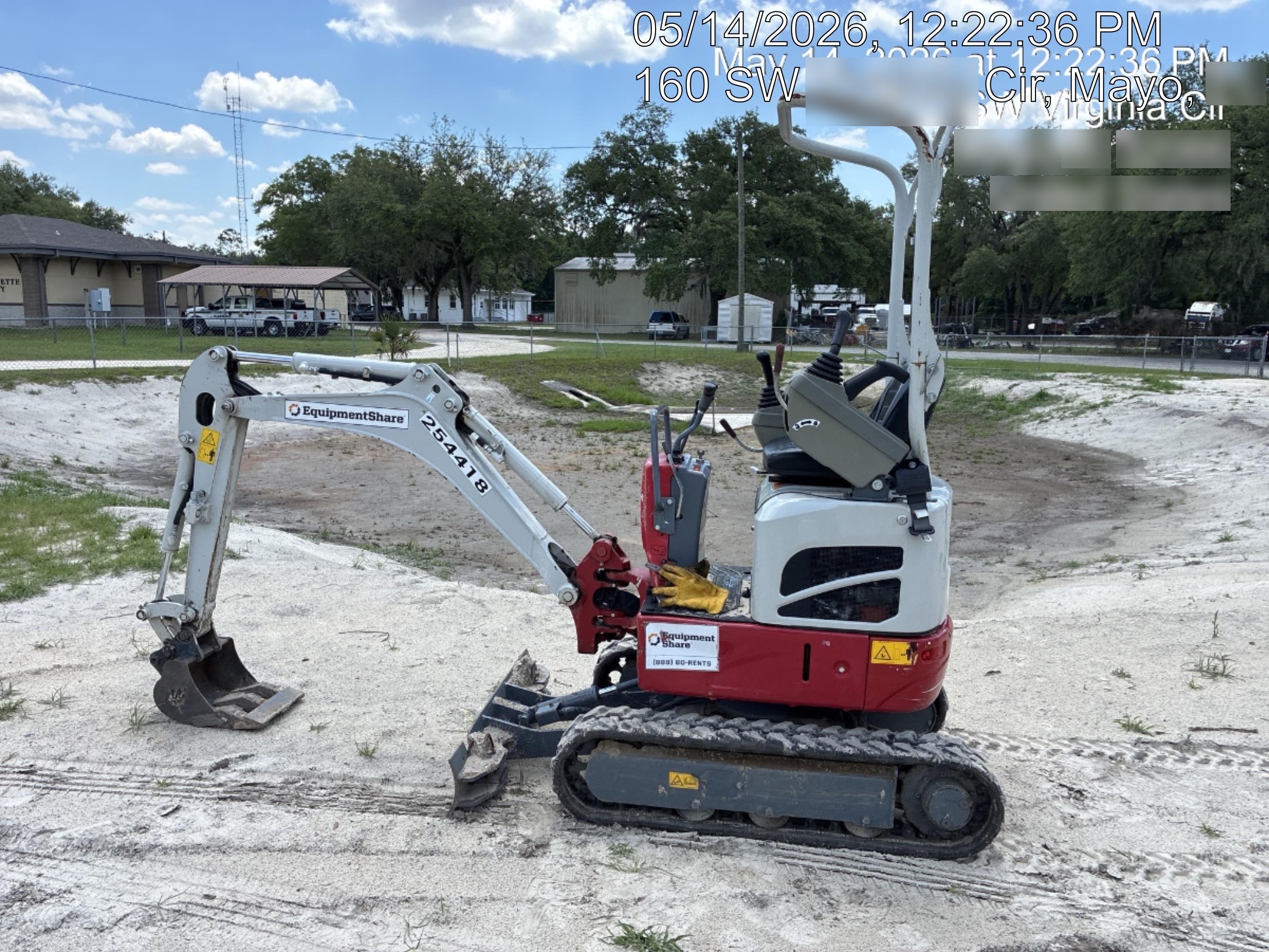 2022 TAKEUCHI TB210R