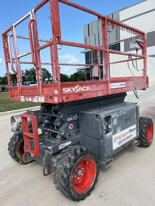 2018 SKYJACK SJ6832 RT