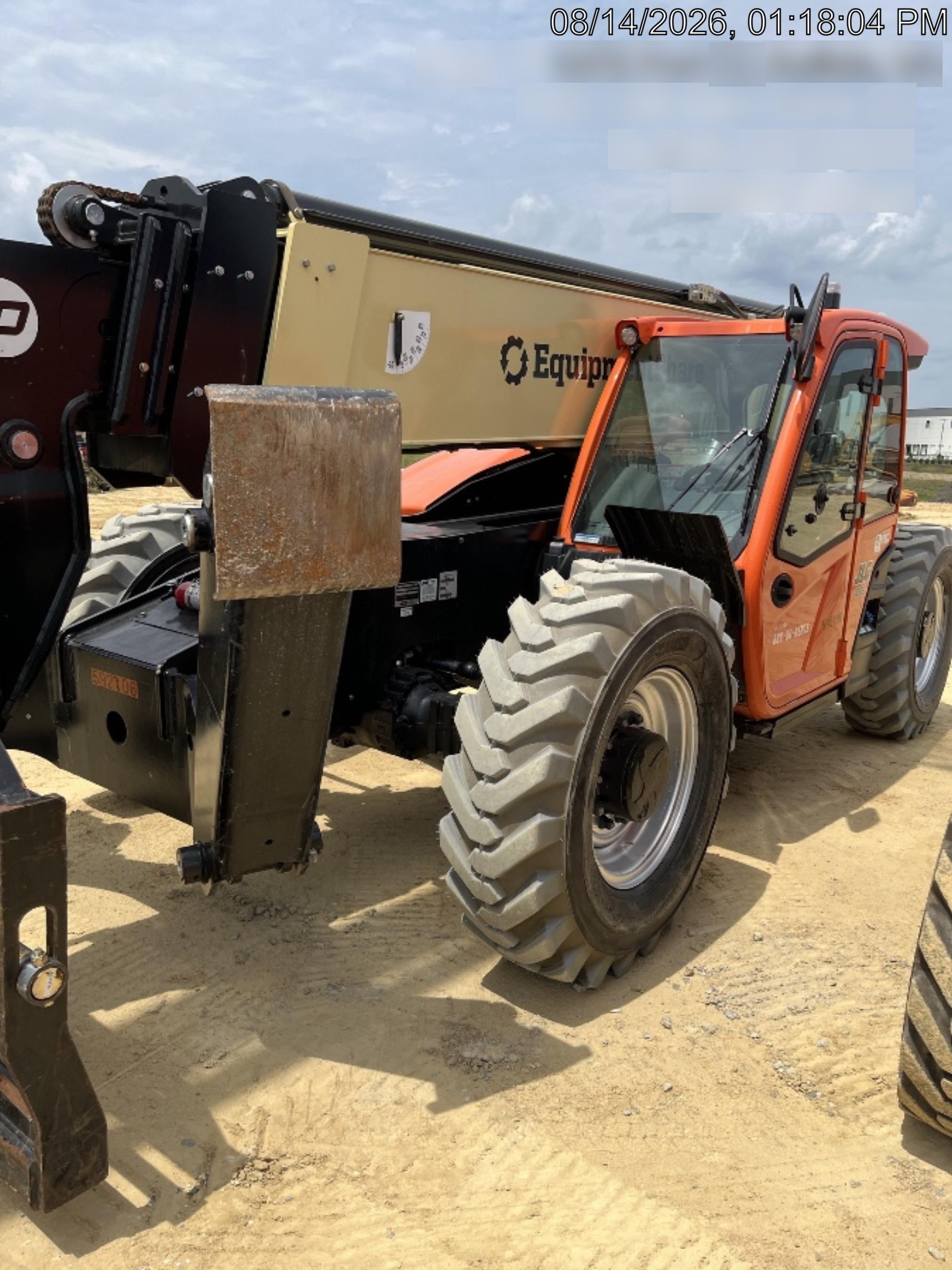 2025 JLG 1055 Premium