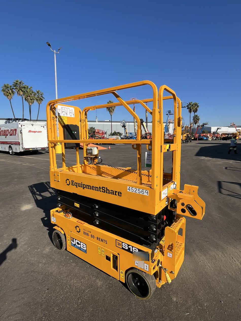 2024 JCB S1932E