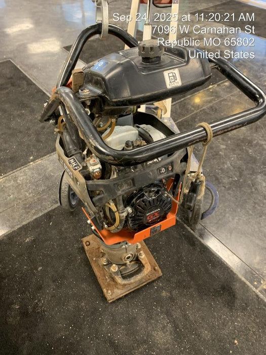 2025 HUSQVARNA LT6005