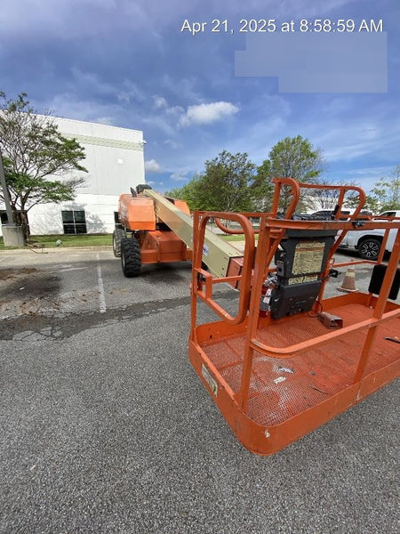 2004 JLG 600S 4WD