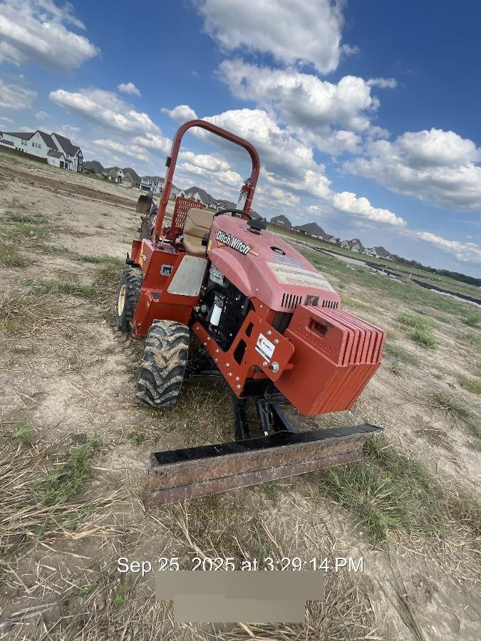 2021 DITCH WITCH RT45A