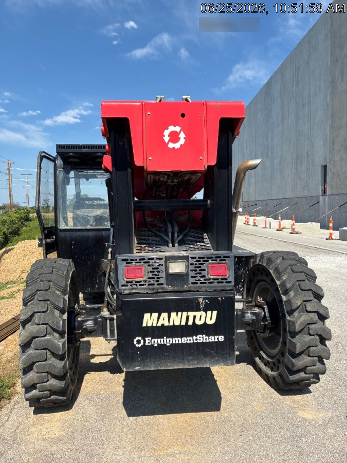 2022 MANITOU MTA10055
