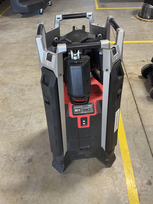 2024 MILWAUKEE MXF041-1XC