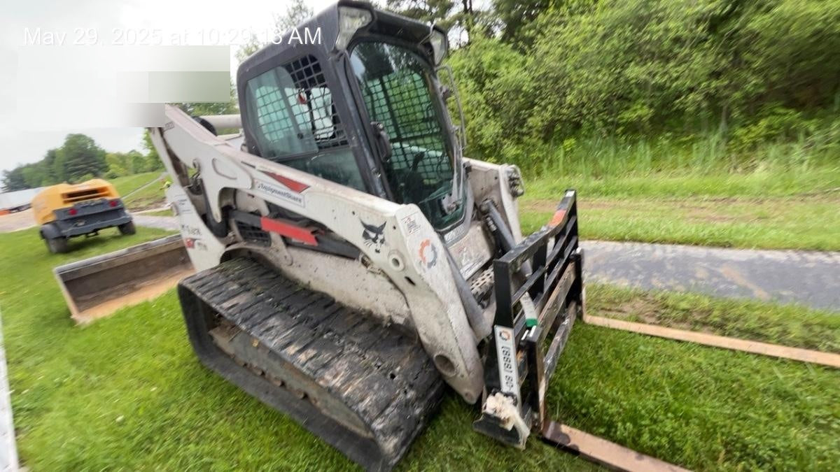 2024 ARROW MATERIAL HANDLING F5100CB