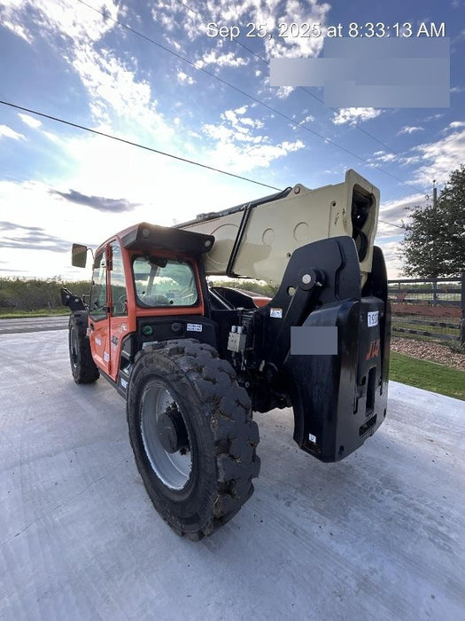 2019 JLG 1255