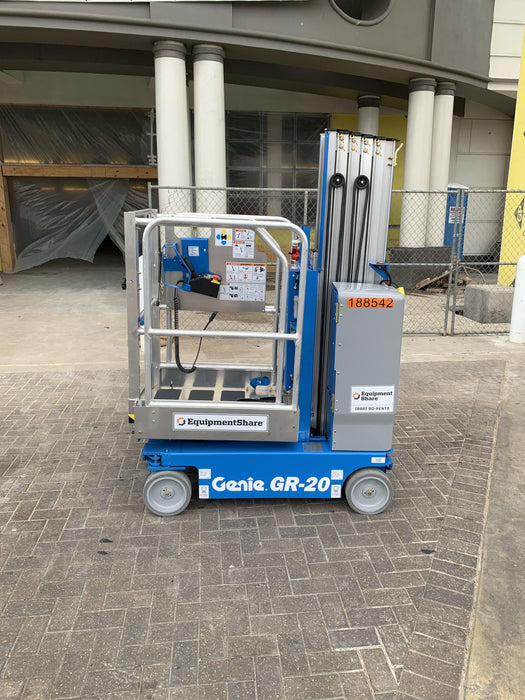 2021 GENIE GR-20