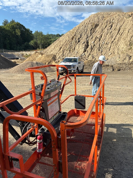 2023 JLG 660SJ
