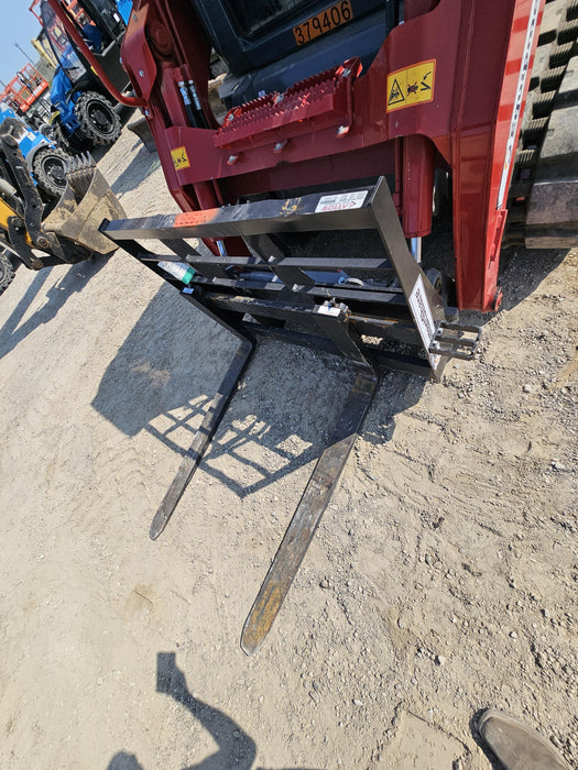 2024 ARROW MATERIAL HANDLING F5100CB