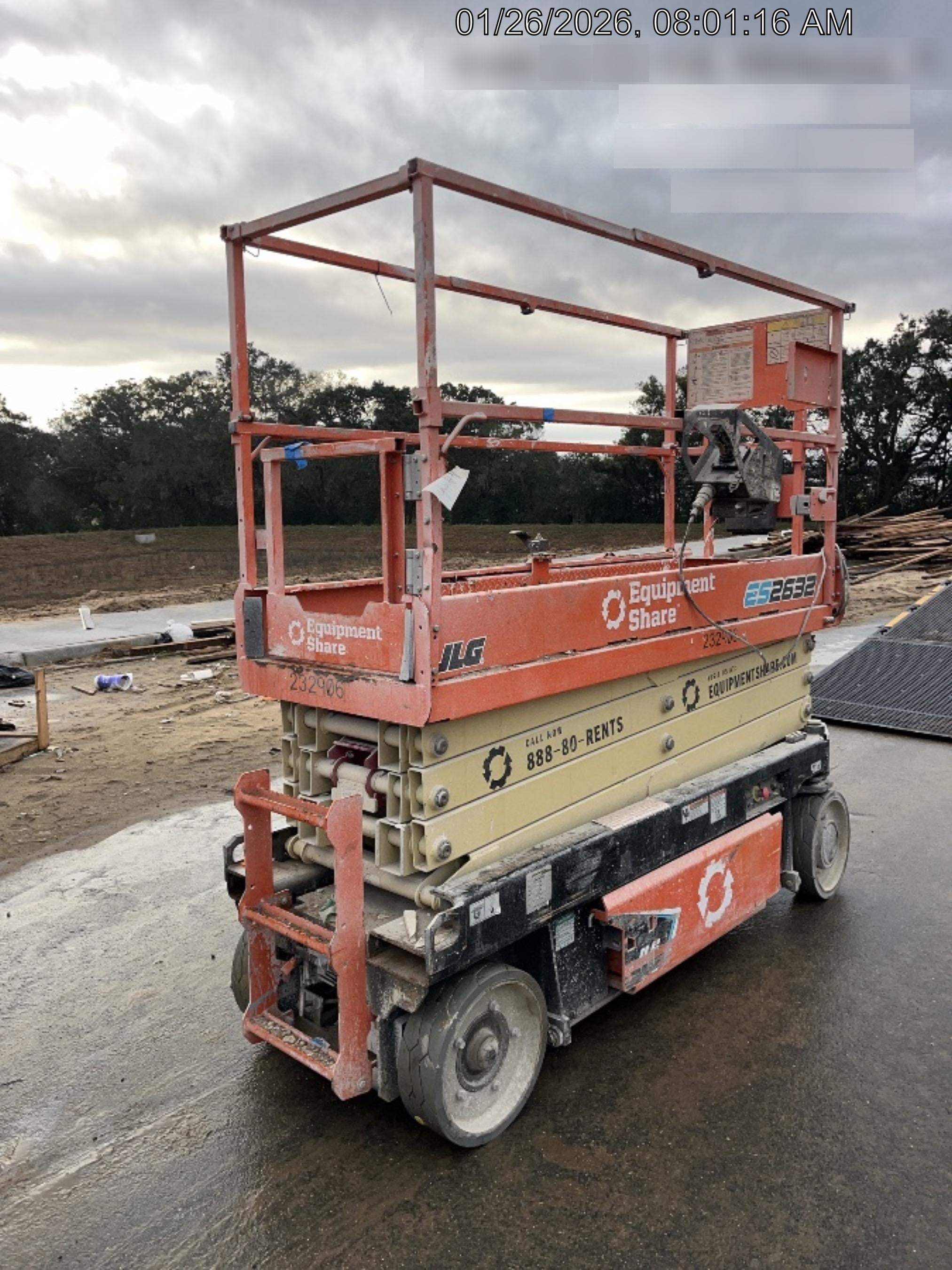 2022 JLG ES2632