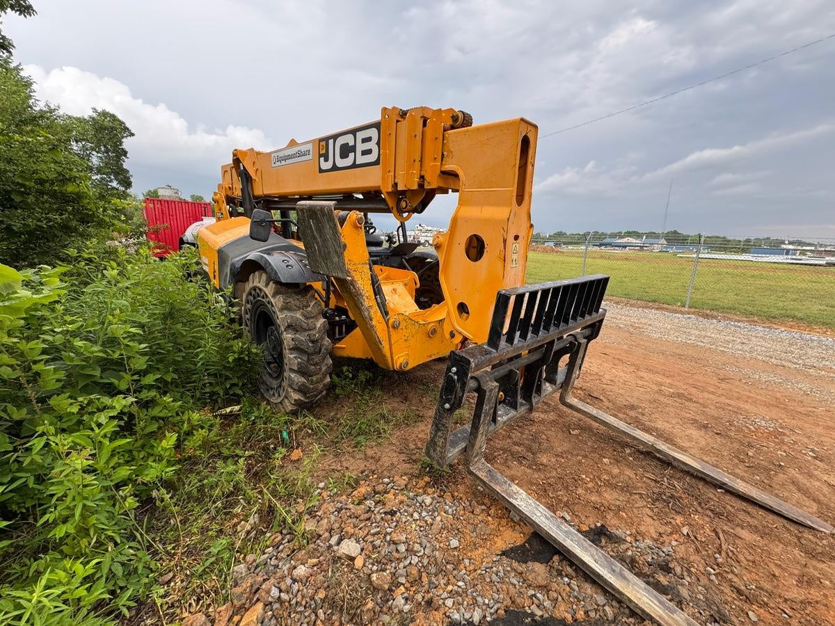 2020 JCB 510-56