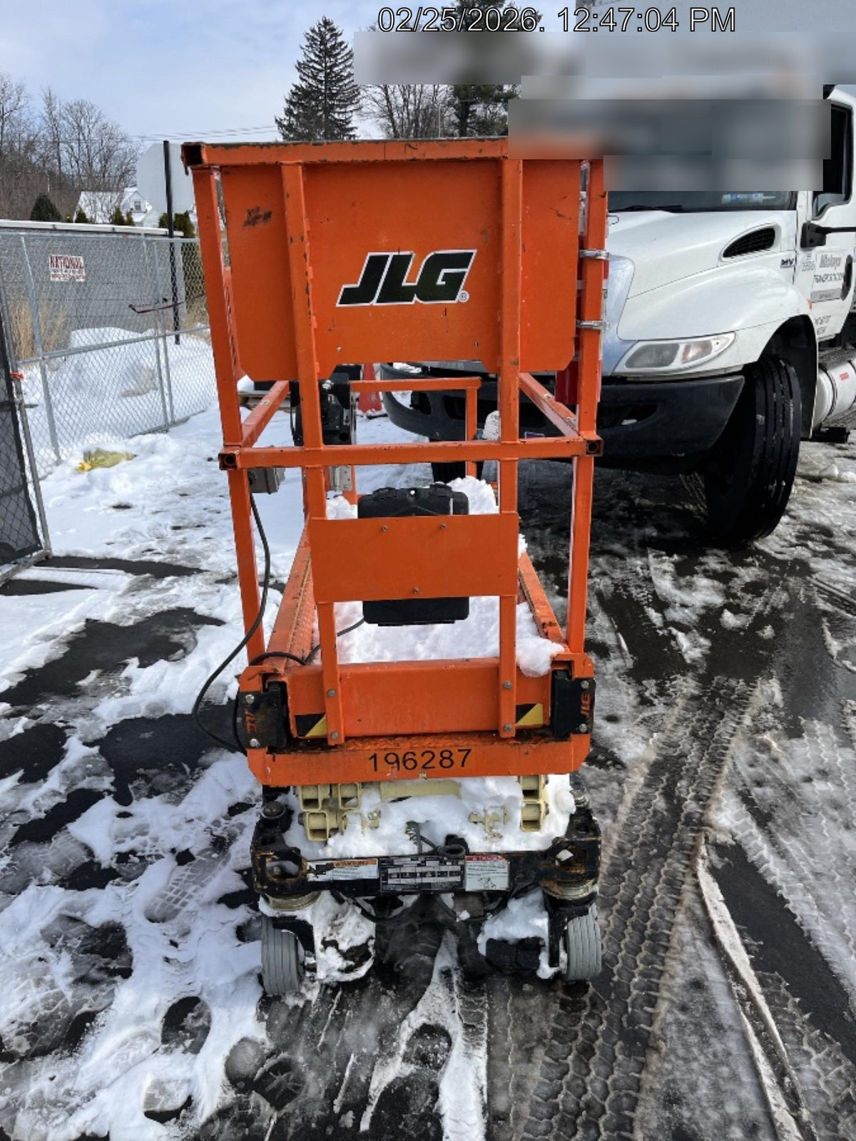 2021 JLG ES1330L