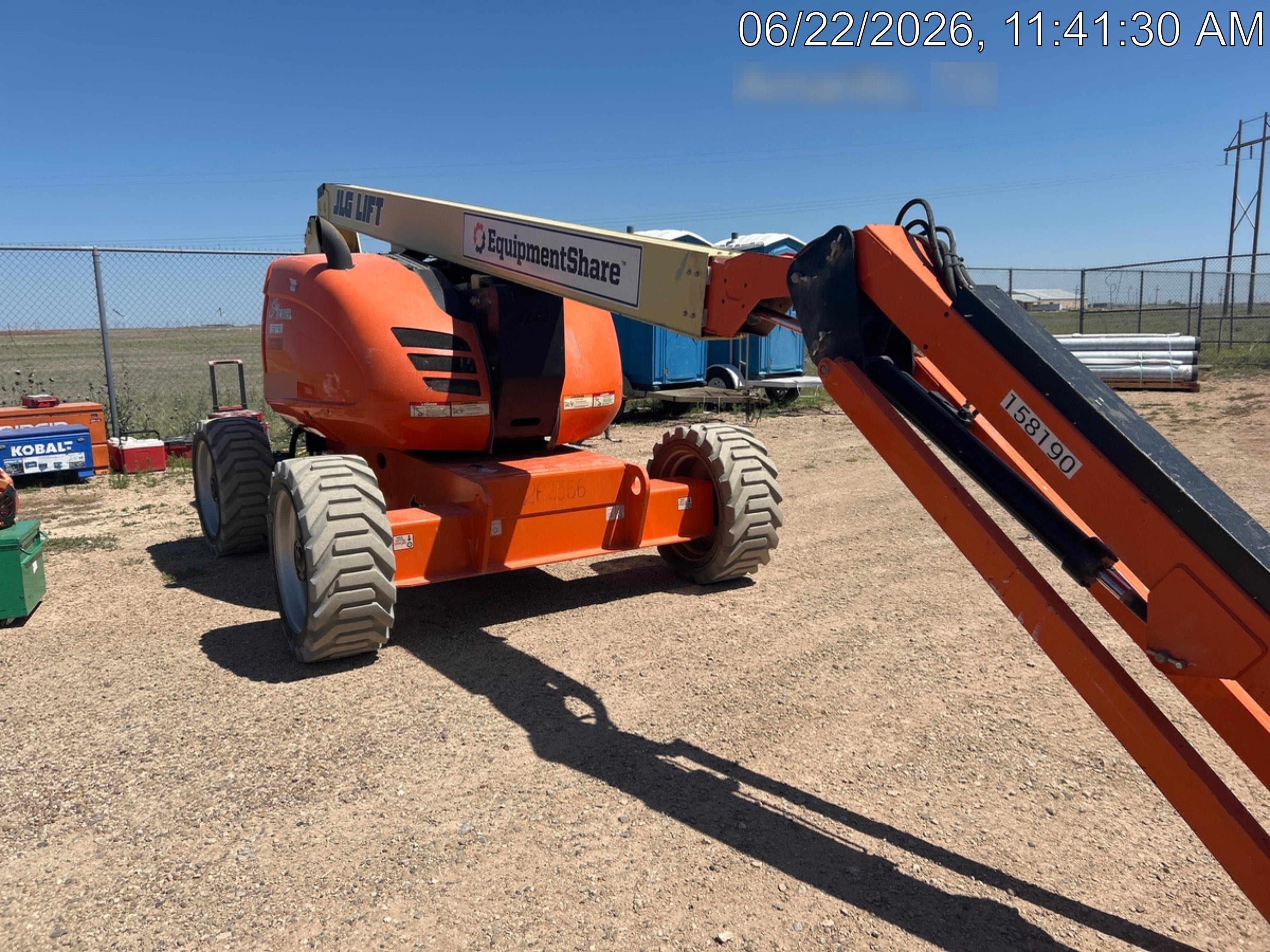 2021 JLG 600AJ