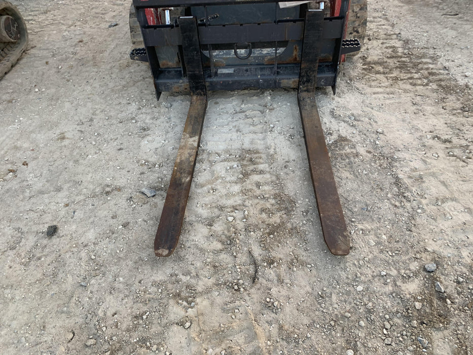 2021 PALADIN 48" Pallet Forks - Paladin