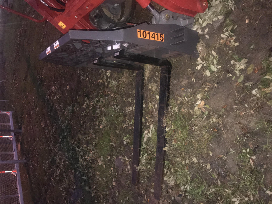 2020 PALADIN 48" Pallet Forks - Paladin