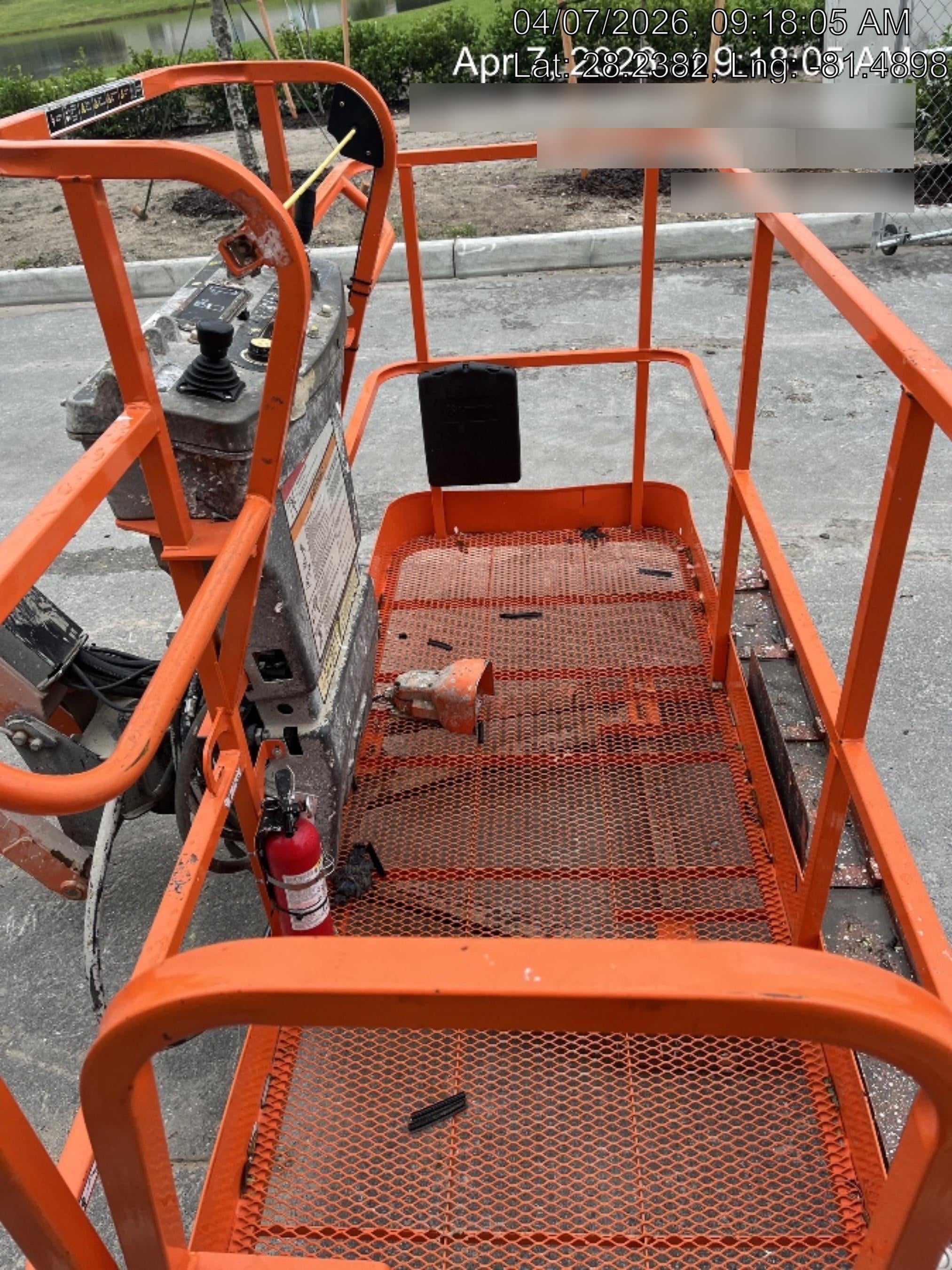 2020 JLG 660SJ