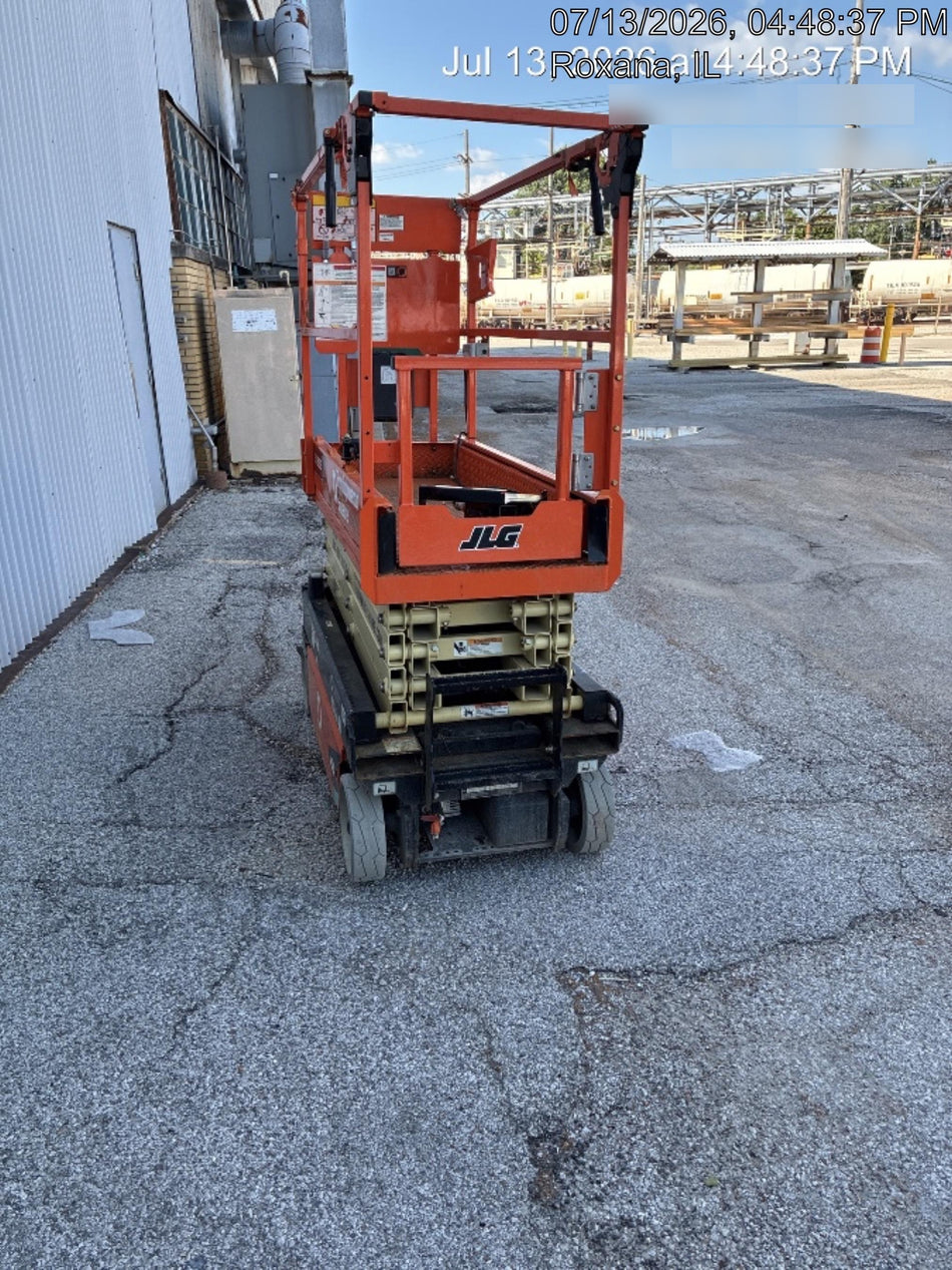 2025 JLG ES1932