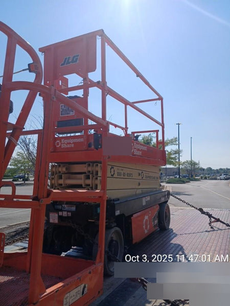 2023 JLG ES2632