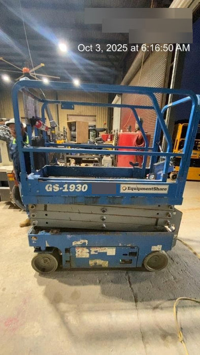 2019 Genie GS-1930 Fixed Rails with Chain Entry