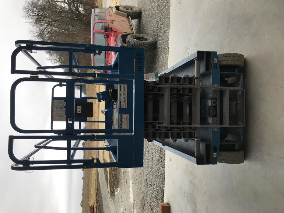 2018 Genie GS-3246 Genie GS-3246 w/Folding rails, Full height swing gate